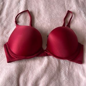 Victoria’s Secret push-up bra